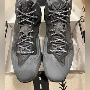 Nike | Shoes | Lebron 1 Nike Custom Id Size 12 Brand New  display picture 1